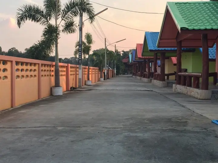 Нанг-Ронг: Ruenmai Homestay