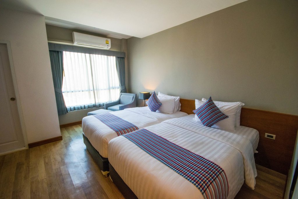 Сураттхани: Comet Hotel Suratthani