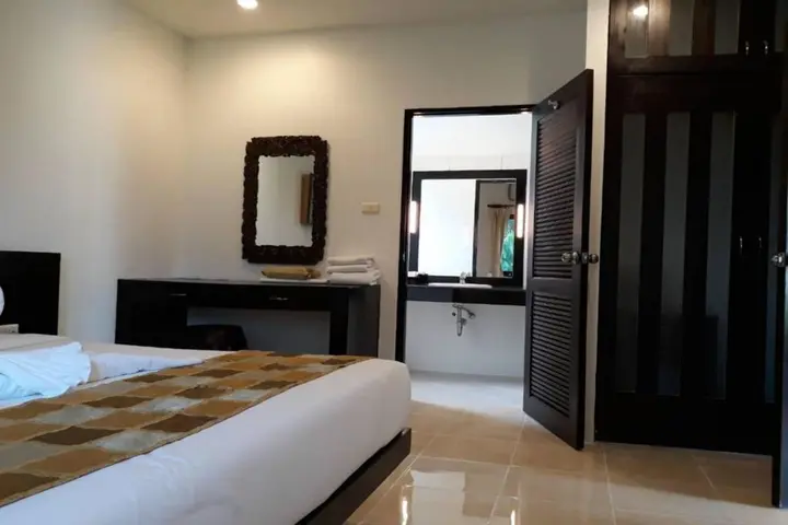 пляж Банг-Тао: Praewa Villas Naiyang Phuket