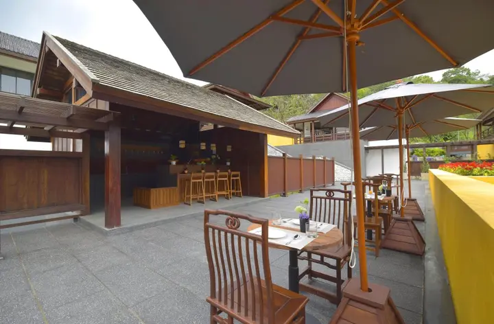 Маерим: Onsen At Moncham