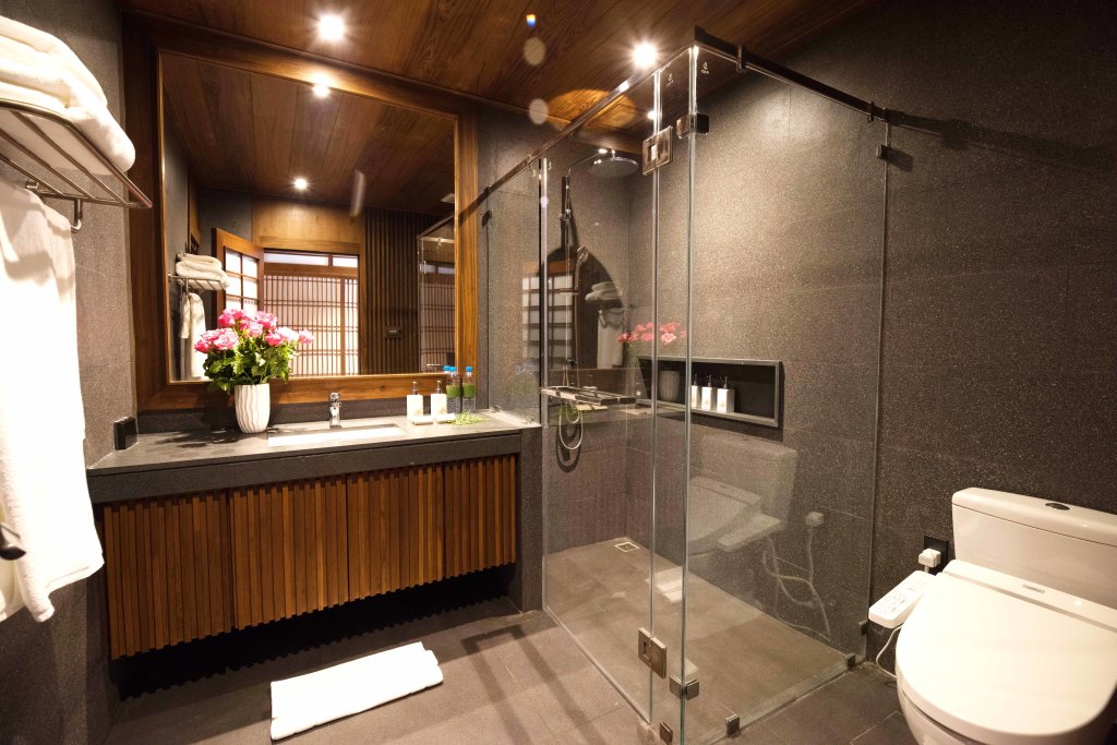 Маерим: Onsen At Moncham
