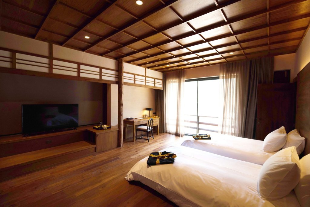 Маерим: Onsen At Moncham