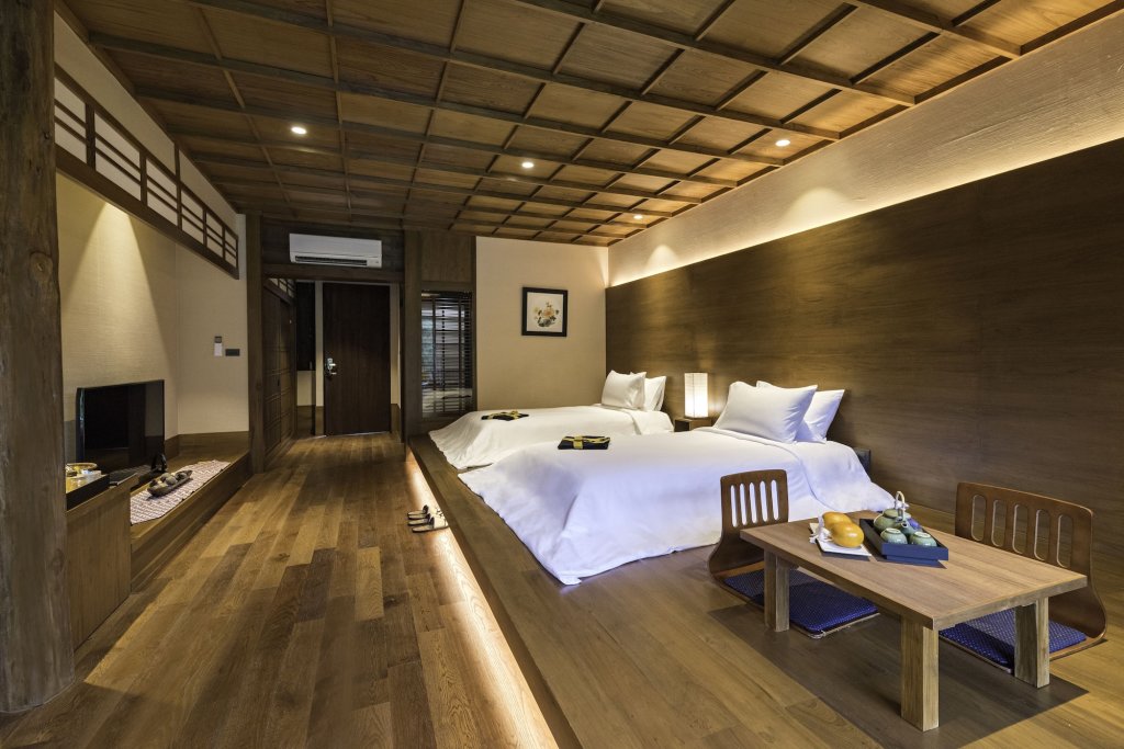 Маерим: Onsen At Moncham