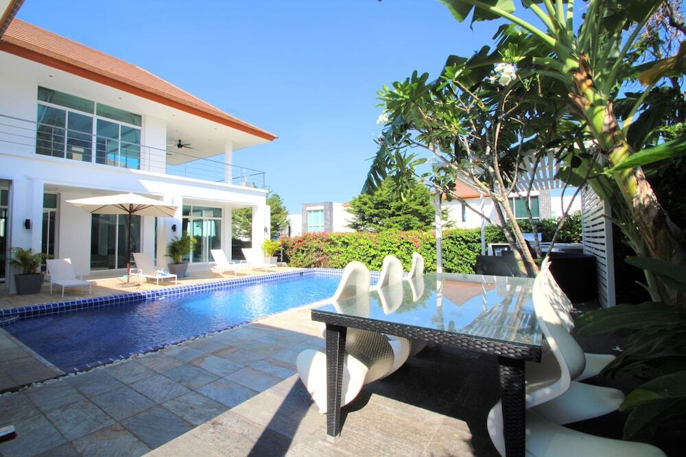 Hua Hin 5 Bedrooms Mansion B3 — фото 3
