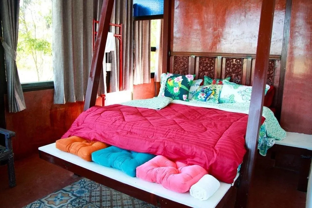Сан-Кампаенг: Phu Mi Lum Nao House