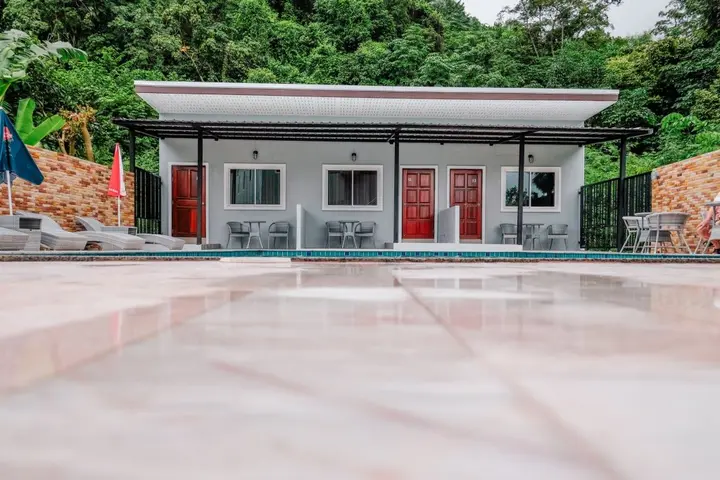 Сонгкхла: The Lake House Ko Yo