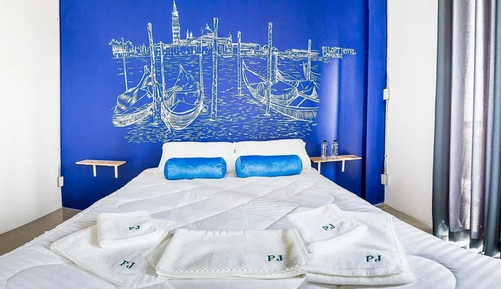 Лопбури: PJ Loft Hotel