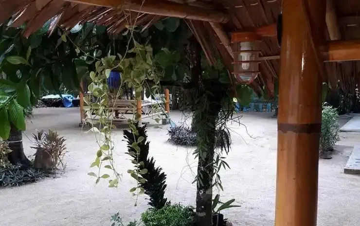 Лансака: Khanum Songpeenong