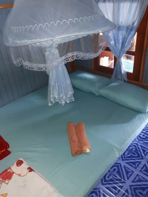 Лансака: Khanum Songpeenong