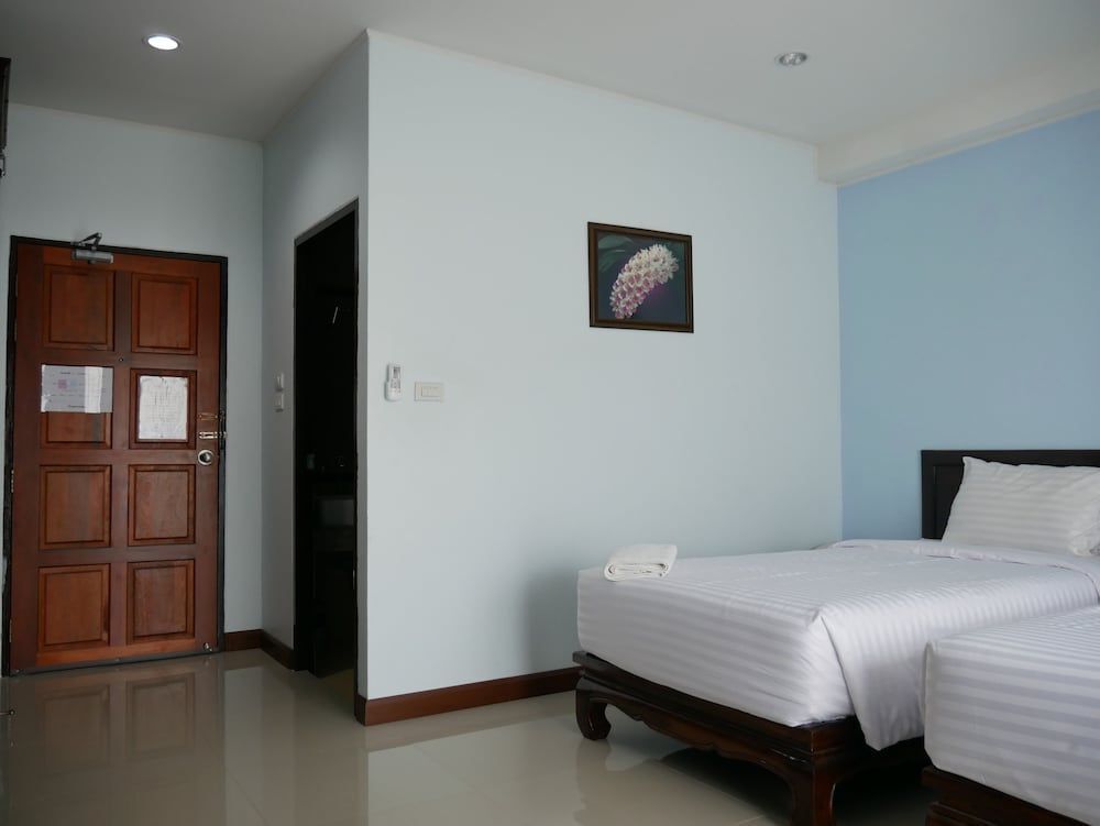 Пхитсанулок: Baandoungkamol Hotel