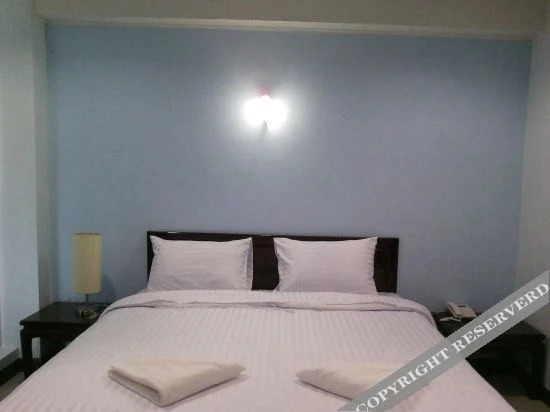 Пхитсанулок: Baandoungkamol Hotel