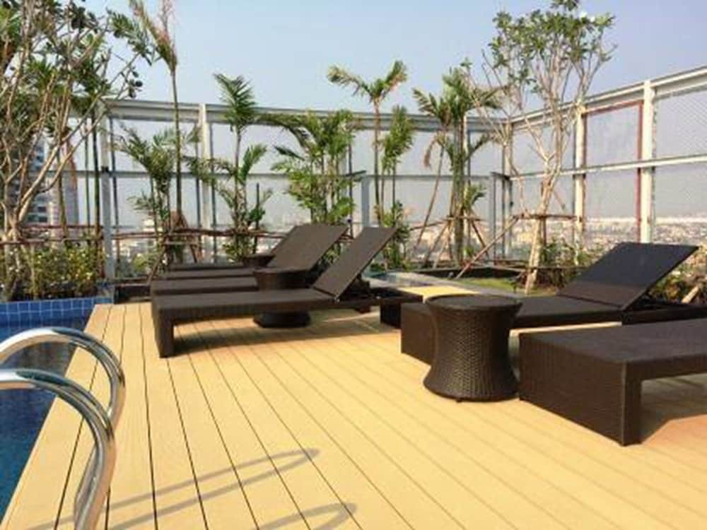 Паттайя: Treetops Condo