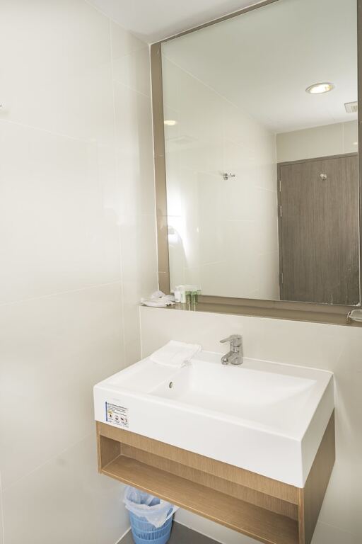 Паттайя: Treetops Condo