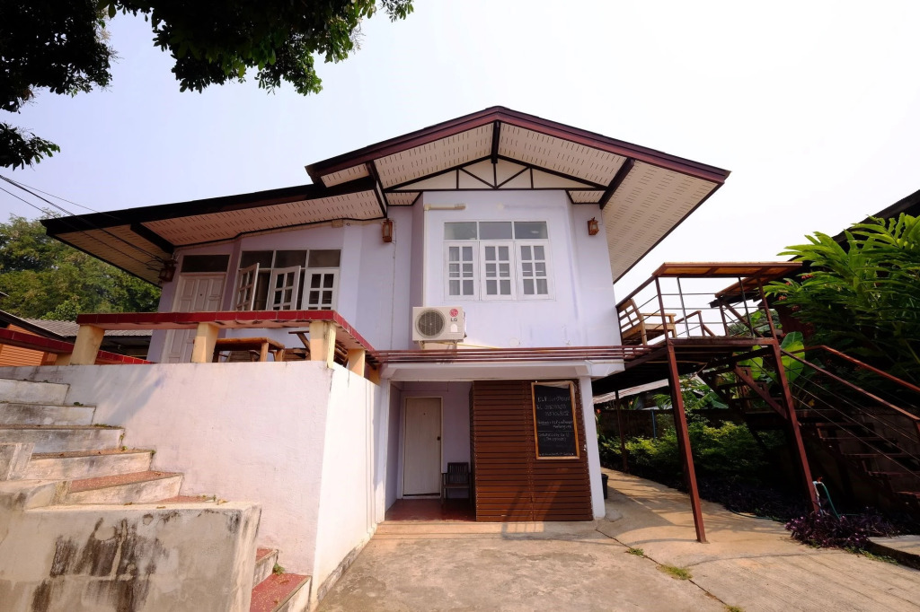 Мэхонгсон: P.L.P Guesthouse - Mae Hong Son