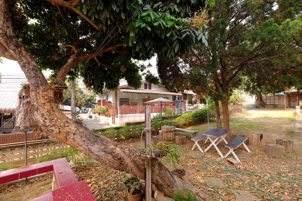 Мэхонгсон: P.L.P Guesthouse - Mae Hong Son