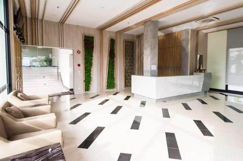 Паттайя: Dusit Grand Condo View Pattaya