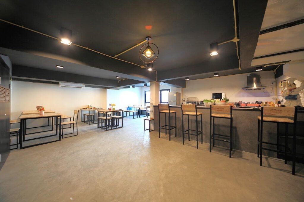 Бангкок: Tuk Tuk Hostel