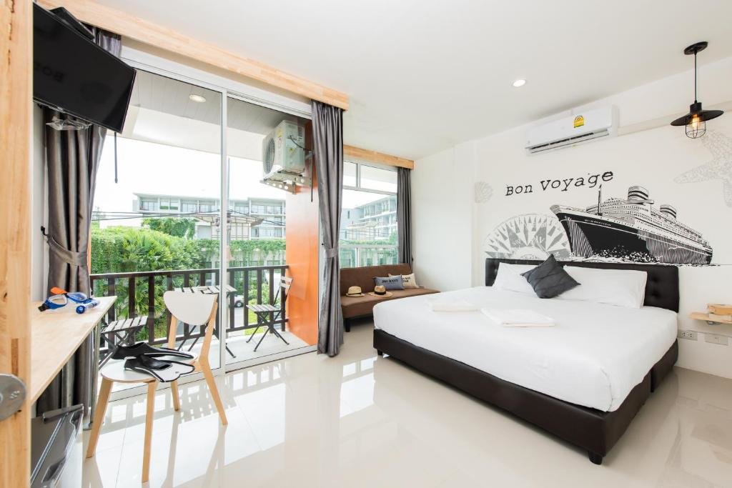 Тхаланг: Dwell Phuket Airport