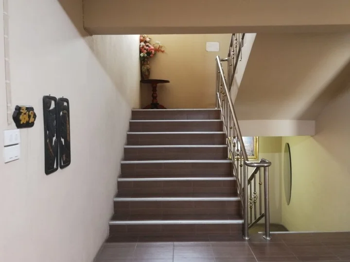 Лопбури: Home Sweet Home Place