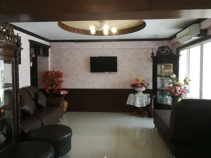 Лопбури: Home Sweet Home Place