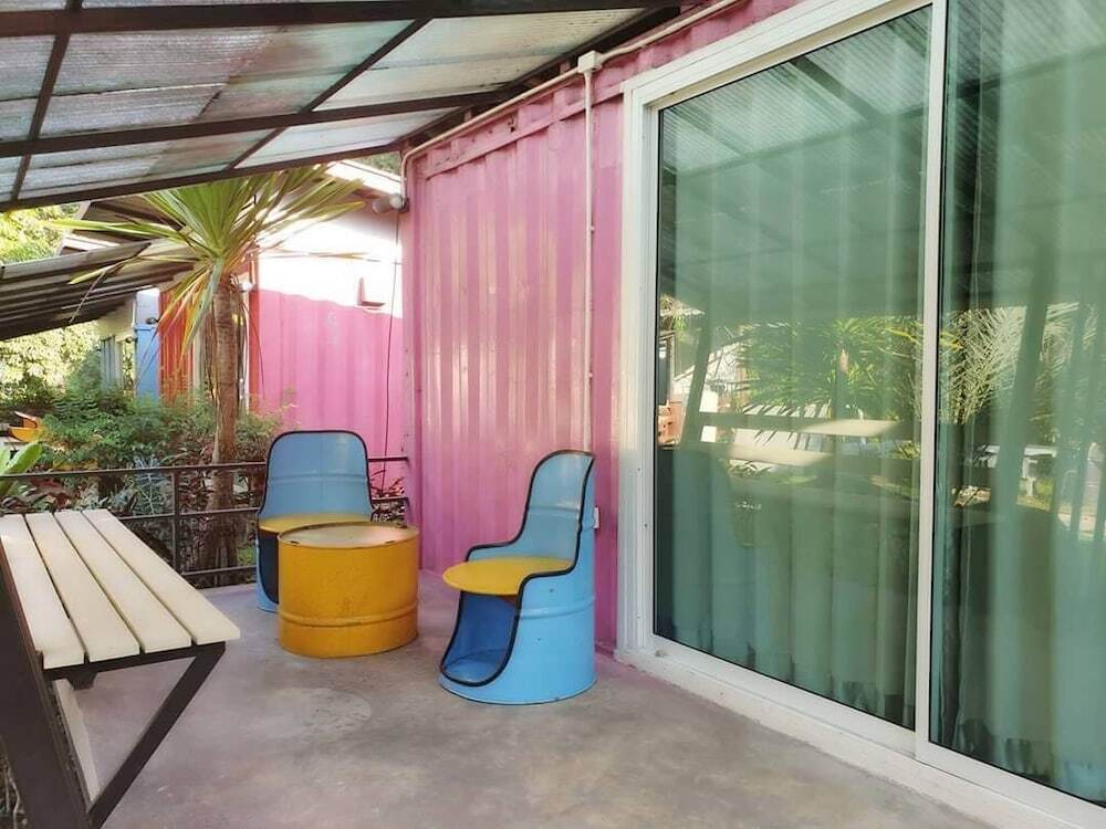 Mae Chan: Mine Boxes Resort