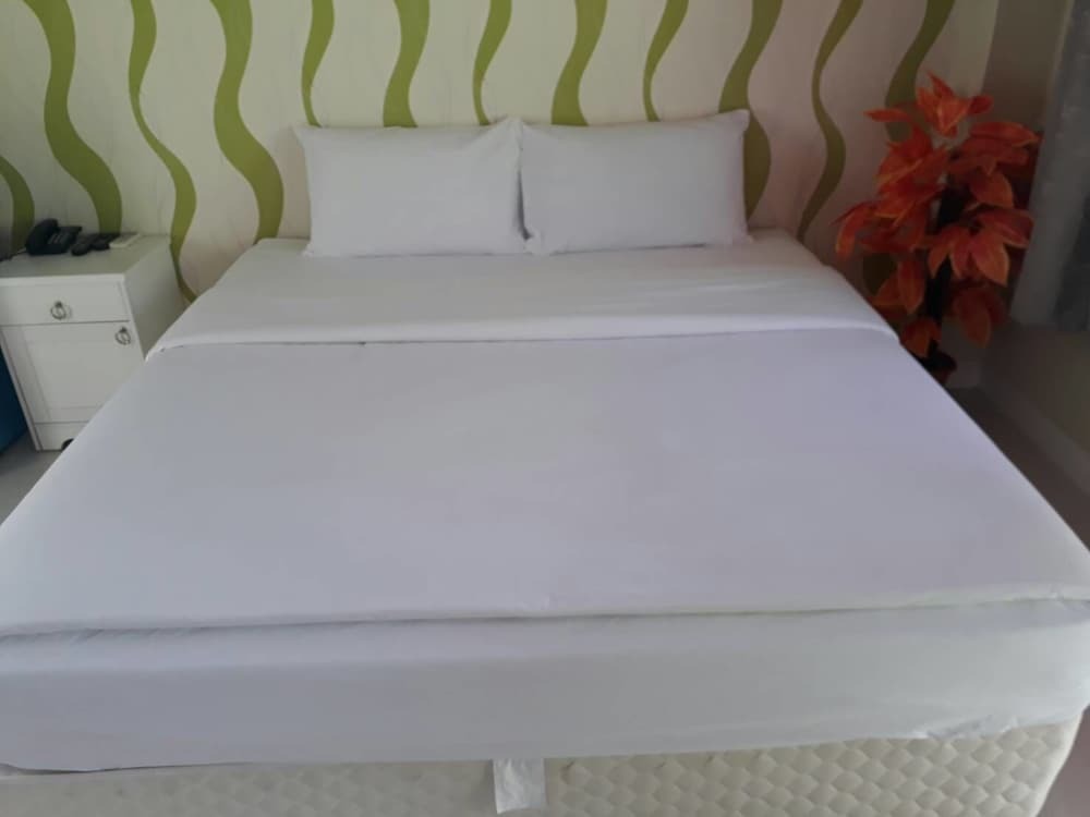 Лопбури: Panragsa Resort
