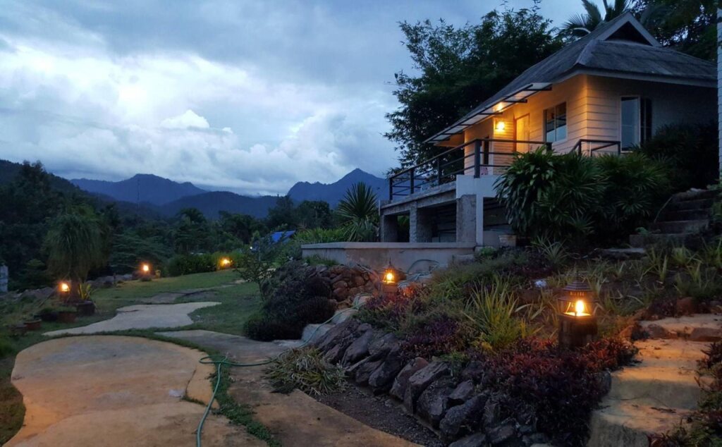 Мэхонгсон: Hern High Resort
