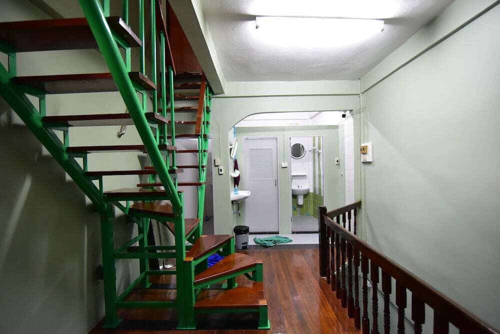 Бангкок: 5 Minute Hostel