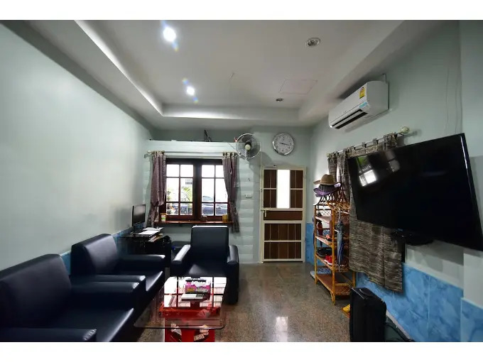 Бангкок: 5 Minute Hostel