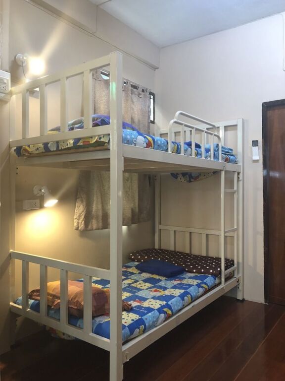 Бангкок: 5 Minute Hostel