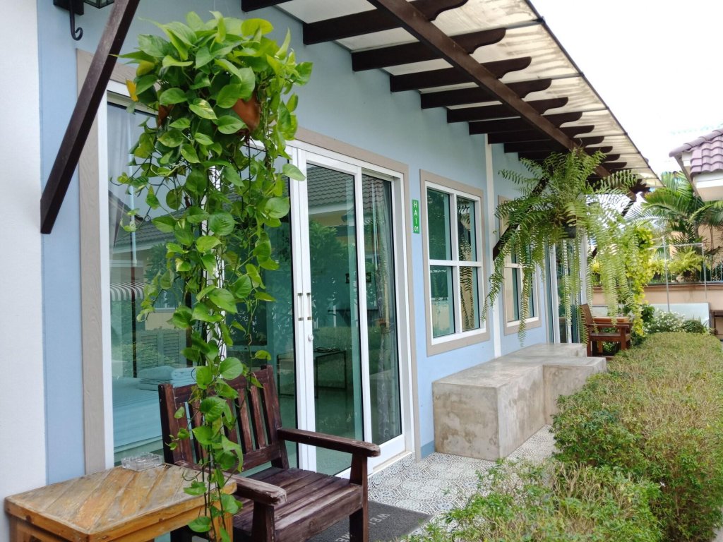 Банг-Саре: Baan Hai Bangsaray