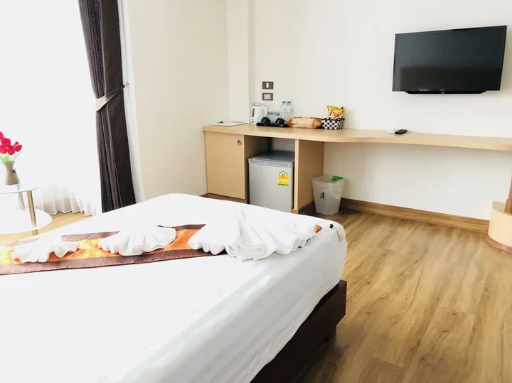 Сураттхани: Marlin Hotel