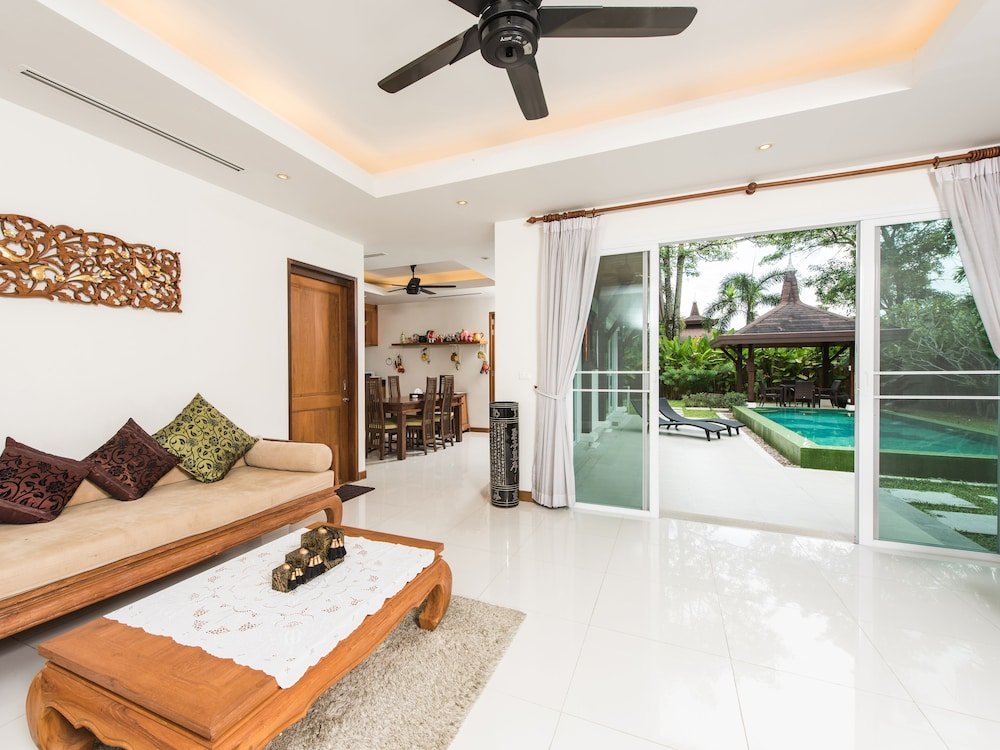 Тхаланг: Kiara Villa