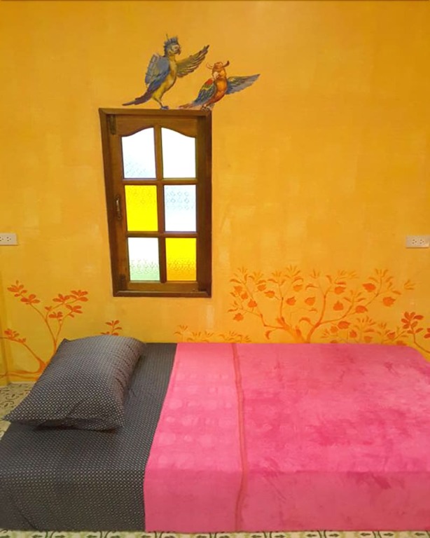 Ко Чанг: Bee Sleep Hostel Lonely Beach - Adults Only