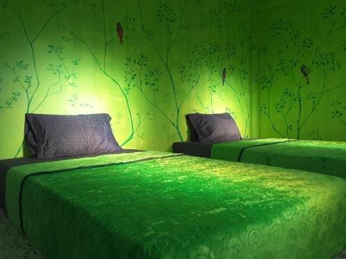 Ко Чанг: Bee Sleep Hostel Lonely Beach - Adults Only