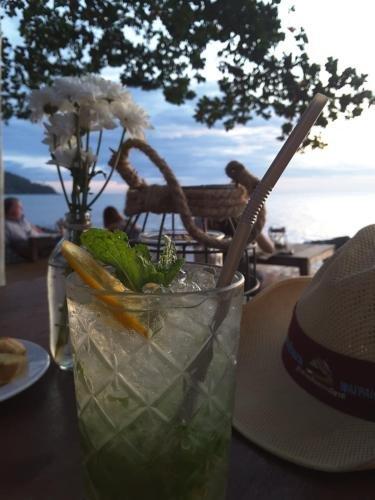Ко Чанг: Bee Sleep Hostel Lonely Beach - Adults Only