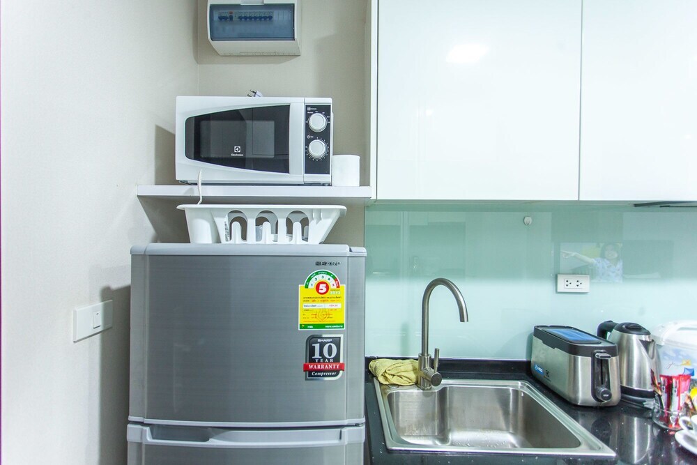 Бангкок: Sukhumvit 64 Pool View Apartment