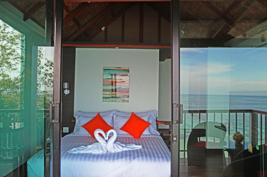 Ко-Липе: Chareena Hill Resort - Pattaya Beach Koh Lipe