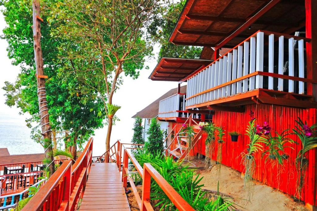Ко-Липе: Chareena Hill Resort - Pattaya Beach Koh Lipe