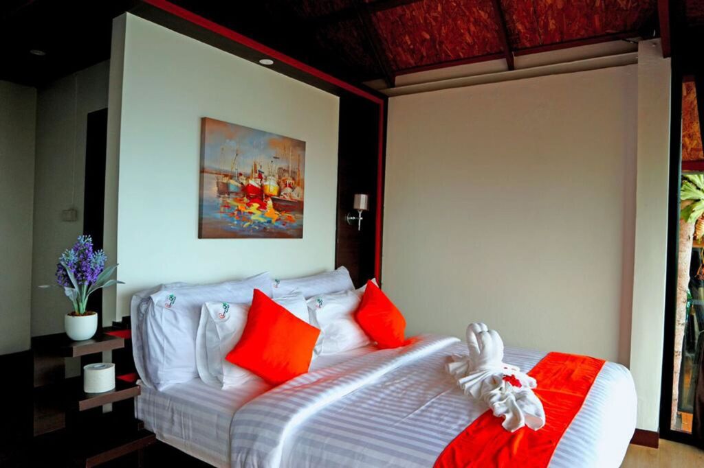 Ко-Липе: Chareena Hill Resort - Pattaya Beach Koh Lipe