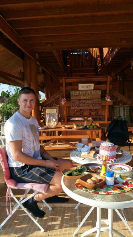 Сан-Кампаенг: Huanmaisakngam Resort