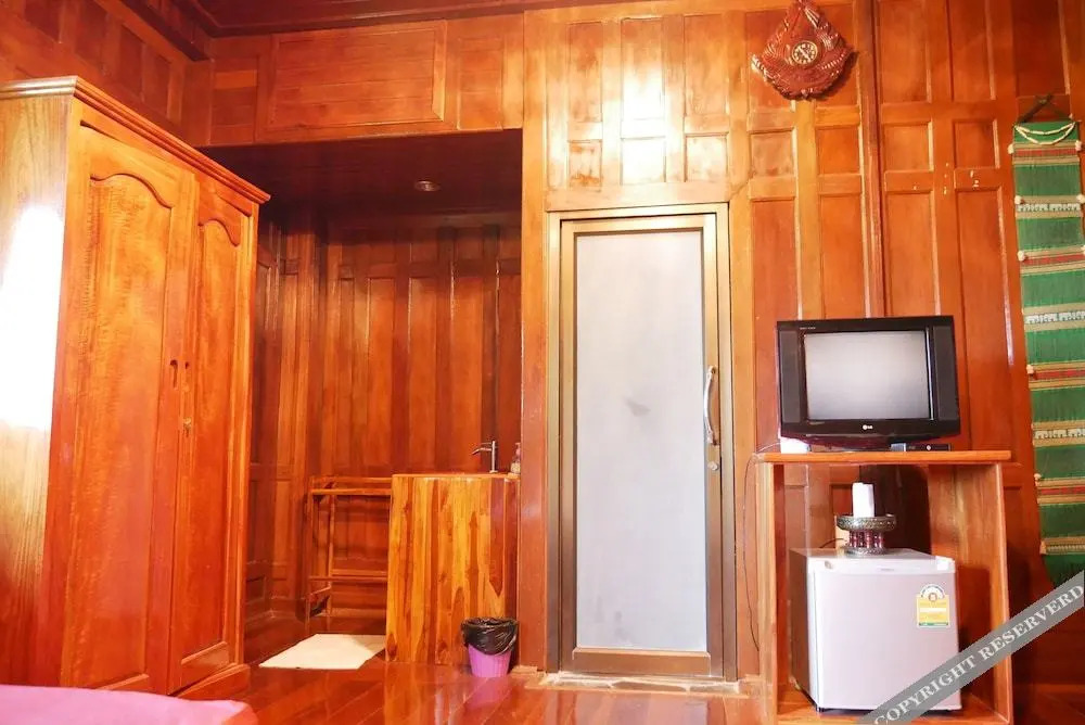 Та Кат Нгау: Jittrasrom Resort