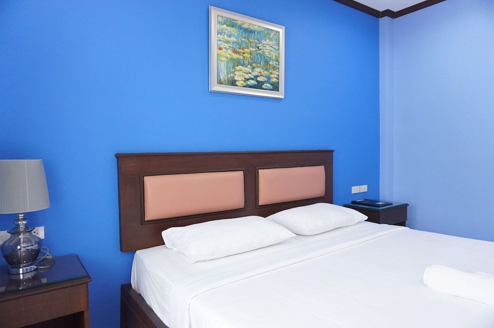Чумпхон: Nicasio Hotel