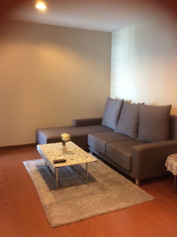 Бангкок: Belle Grand Condo