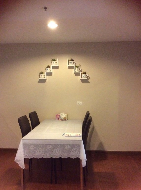 Бангкок: Belle Grand Condo