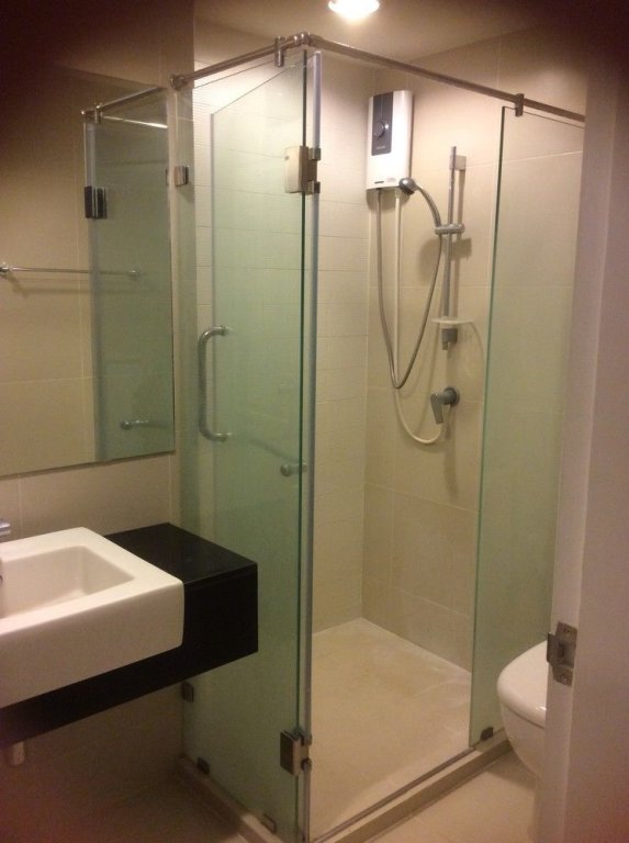 Бангкок: Belle Grand Condo
