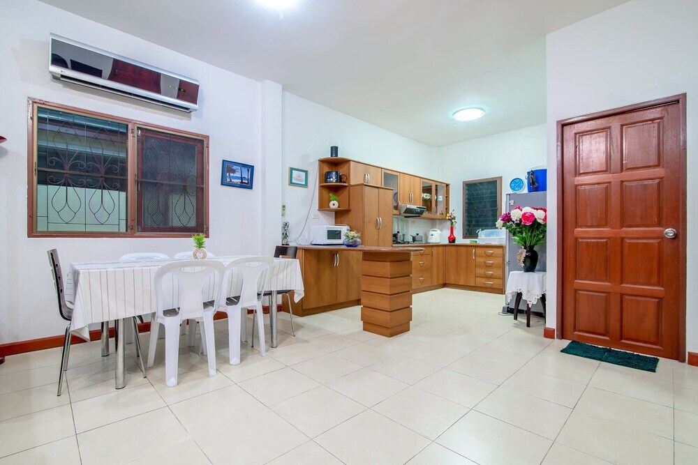 Хуахин: Sunshine Pool Villa