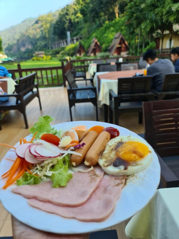 Сай Йок: Suansaiyok Resort