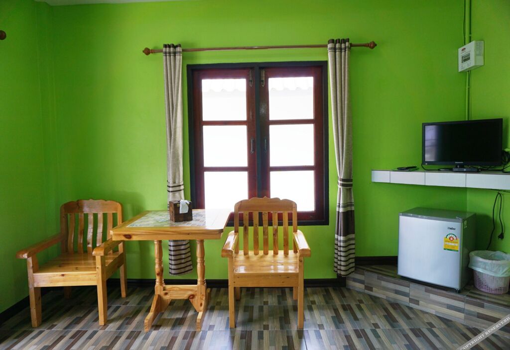 Лампанг: Panichat Resort