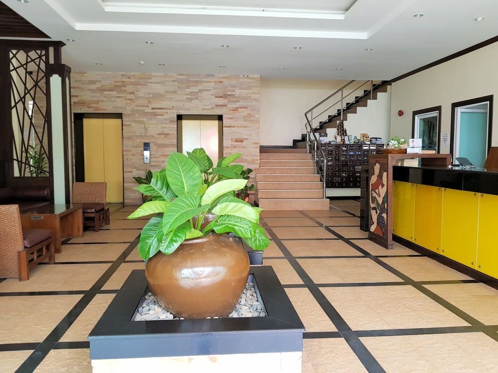 Паттайя: A Large 2 BR-3 Baths 207 Downtown